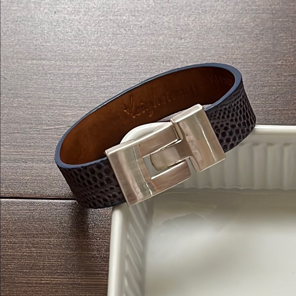 leighelena jigsaw bracelet